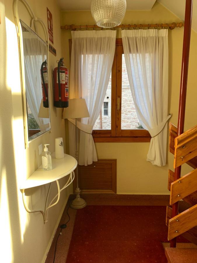 Hostal Docar レルマ エクステリア 写真