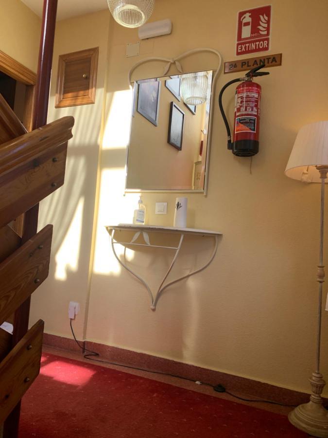 Hostal Docar レルマ エクステリア 写真